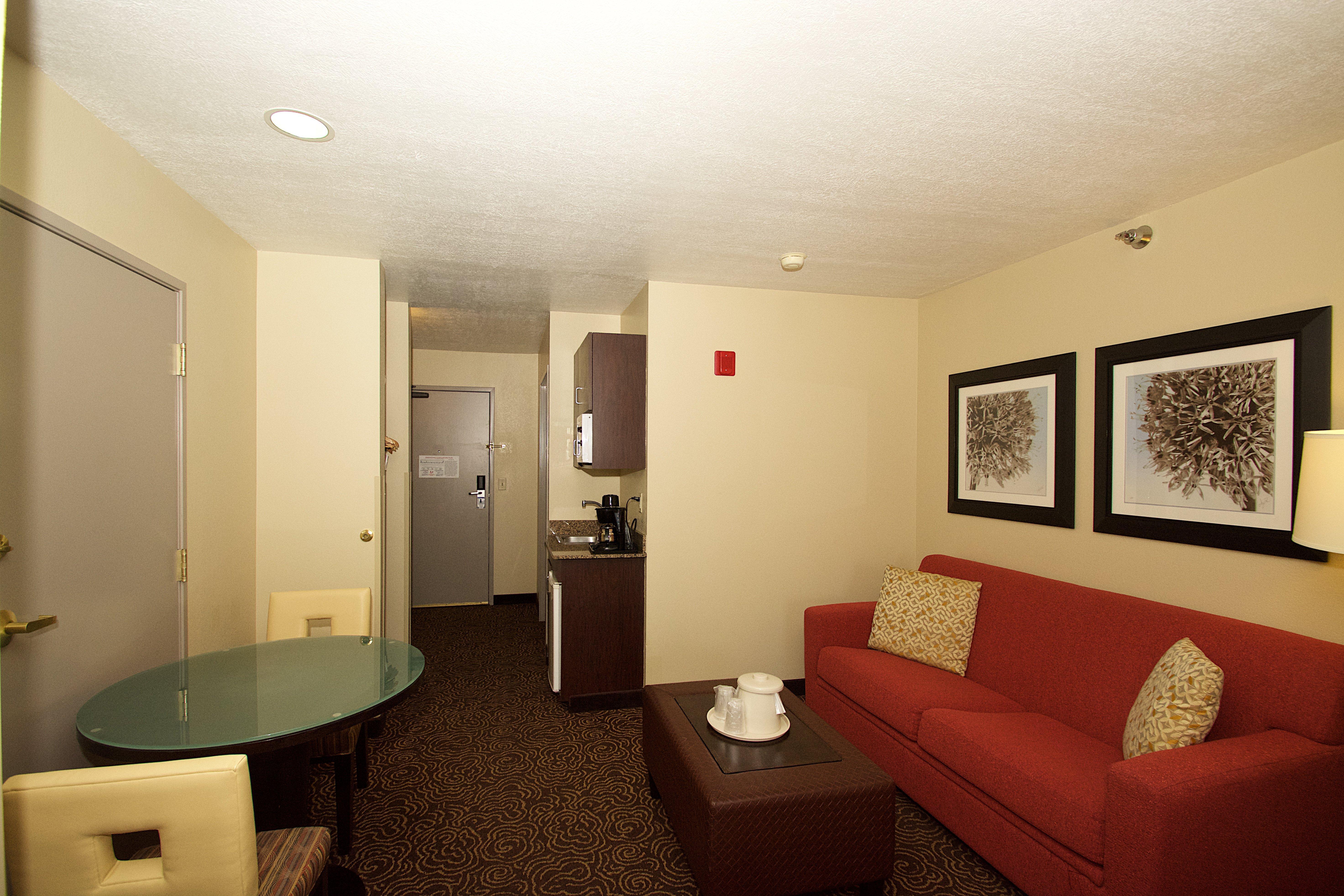 Holiday Inn Express Ogden By Ihg Exterior photo