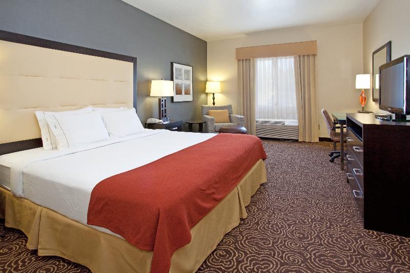 Holiday Inn Express Ogden By Ihg Exterior photo